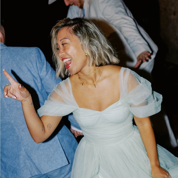 Meet your Posher, Sam - Picture 3 of 9